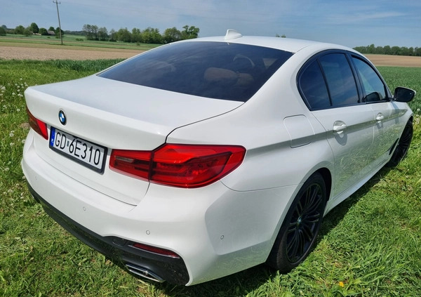 BMW Seria 5 cena 145000 przebieg: 135000, rok produkcji 2018 z Zgierz małe 92